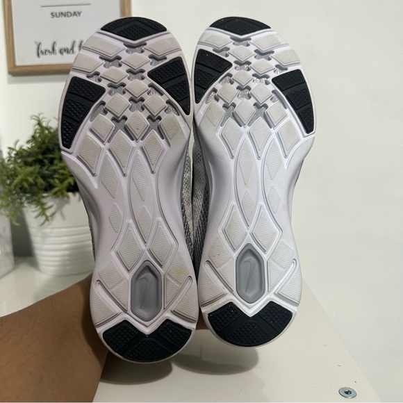 Nike Womens Running Shoes - Picture 4 of 5
